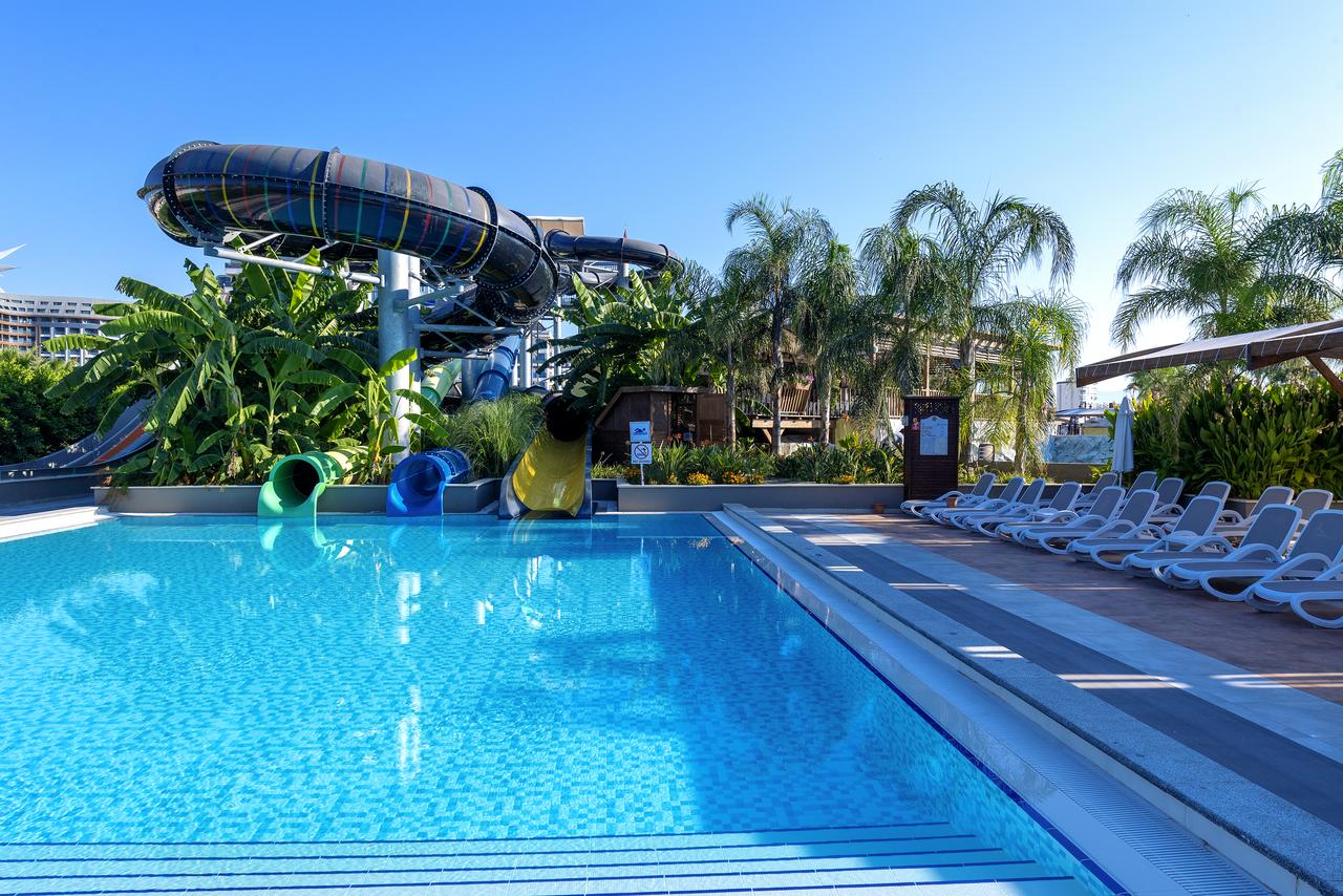 هتل آدالیا الیت لارا